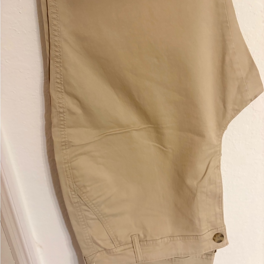 Old Navy Women’s Plus Size Khaki Bootcut Rolled Oats Pants. SZ 18 Short. NWT. - Picture 7 of 12